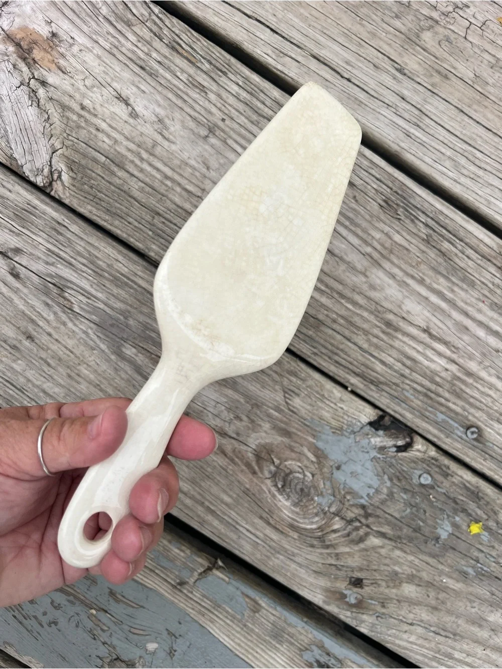 Vintage Floral Ceramic Cake Server in Cream with Pink and Yellow Flowers